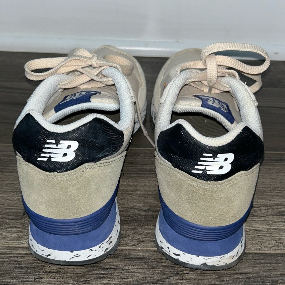New Balances - Picture 6 of 8